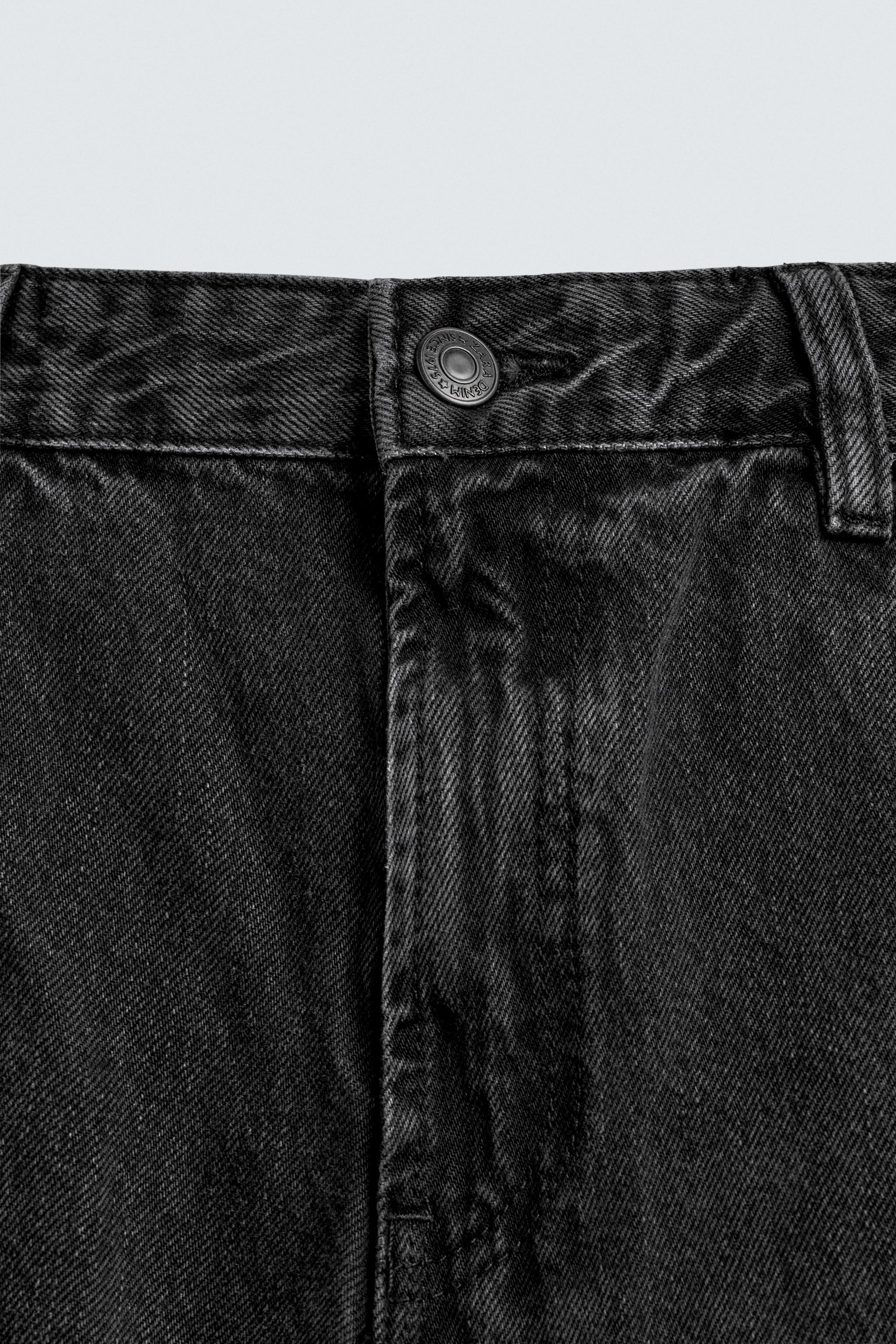 RELAXED BARREL FIT JEANS